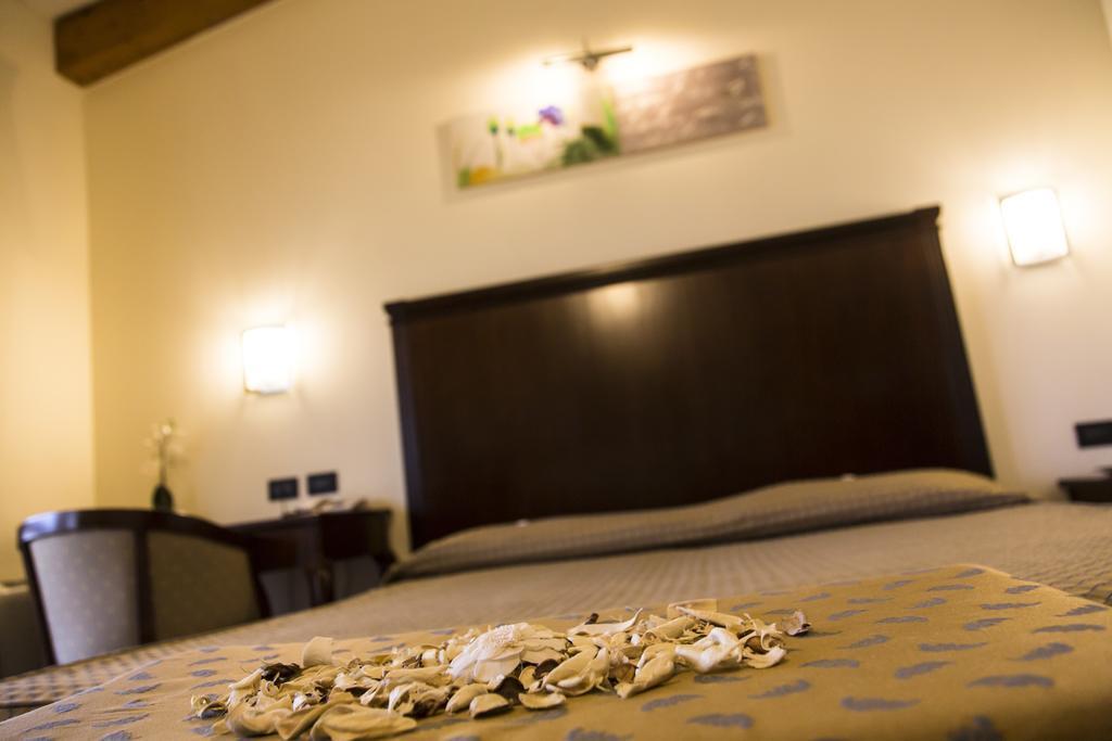 Hotel Regio Rubiera Quarto foto