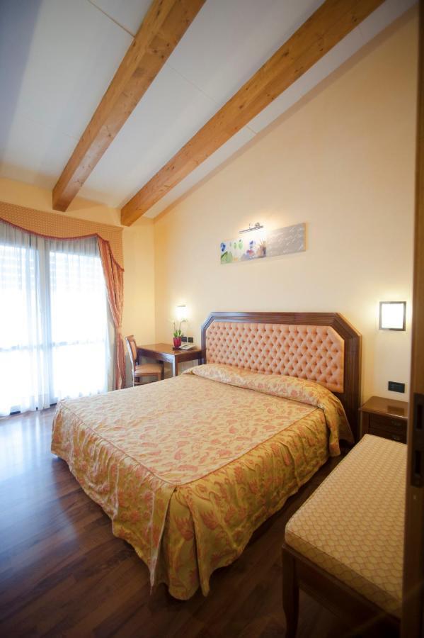 Hotel Regio Rubiera Quarto foto